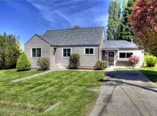 12042 21st Ave S, Seattle, WA 98168