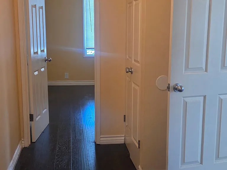 101 N Craig Ave #1 — Photo 4