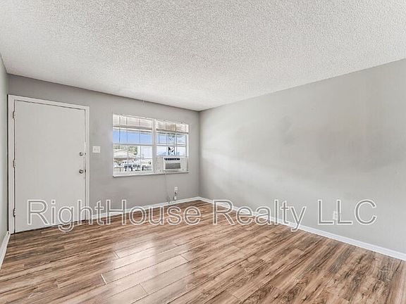 5th image of 601 State Ave APT 4