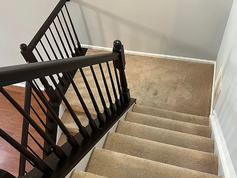 402 Harvest Ln — Photo 9
