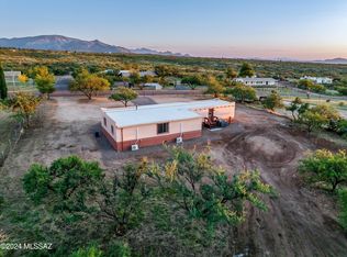 2595 W Beverly Cir, Oracle, AZ 85623