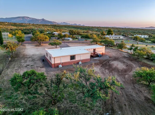 2595 W Beverly Cir, Oracle, AZ 85623