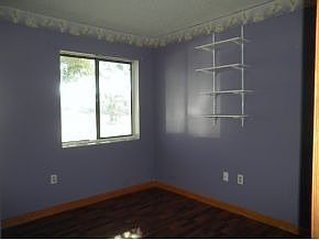 4th image of 831 Cynthia St SE