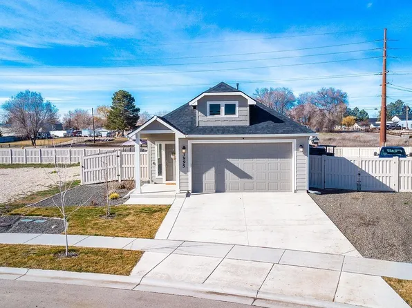 3995 S Quilt Ave, Nampa, ID 83686