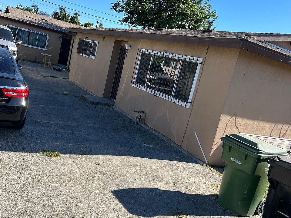 2nd image of 2426 E 114th St #1