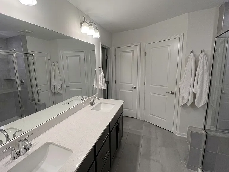 3813 Lantern Ln — Photo 7