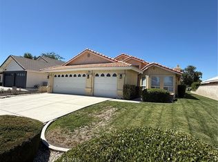 13247 Country Club Dr, Victorville, CA 92395