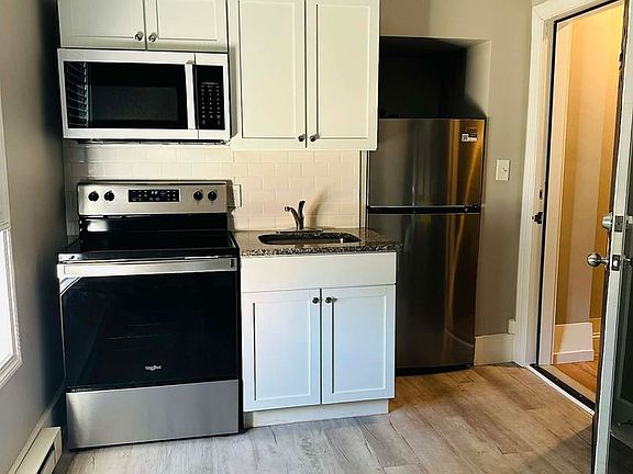 2nd image of 36 Chandler St #104