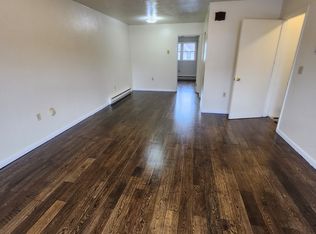 210 N Elmer Ave #6, Sayre, PA 18840