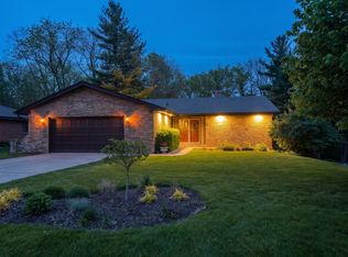 5017 Brookview Rd, Rockford, IL 61107