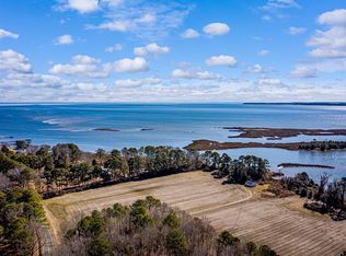 2030 Windmill Point Rd, White Stone, VA 22578