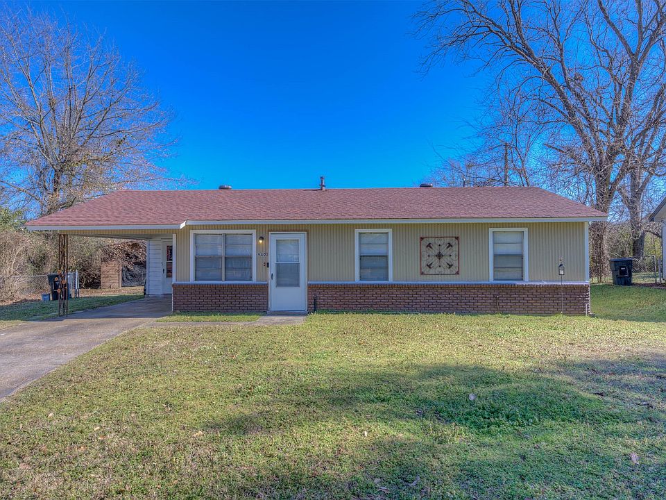 1st image of 9403 Woodcrest Dr