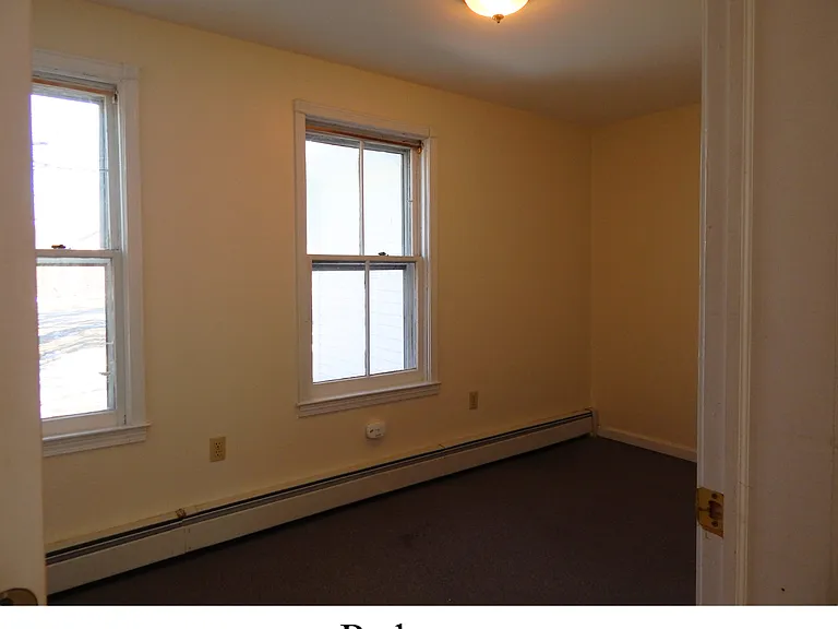 64 Huguenot St #1 — Photo 12