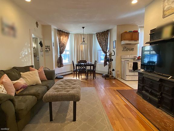1751 Beacon St. #1 Brookline (Beaconsfield) Shared Unit Ph