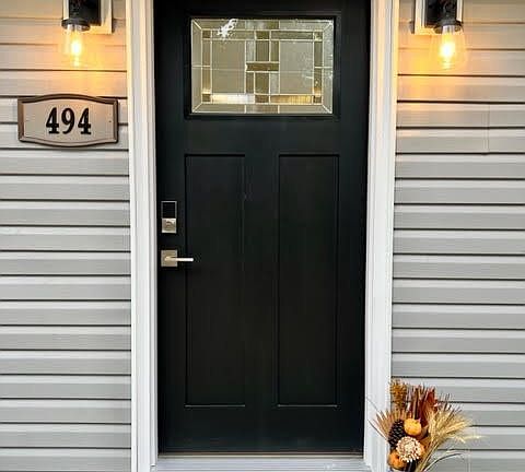 4th image of 494 Eavey St