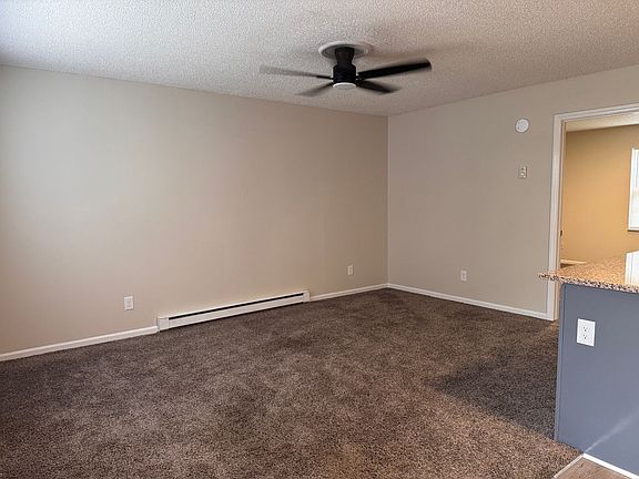 3rd image of 624 Sunset Ave APT A
