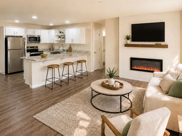 TIMBER CAMP LUXURY APARTMENT HOMES