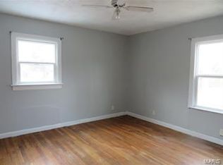 51 Green Acres Dr, Rolla, MO 65401