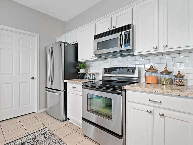 6607 Lake Woodlands Dr #633 — Photo 17