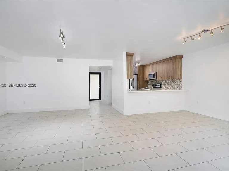 8124 SW 87th Ter — Photo 13
