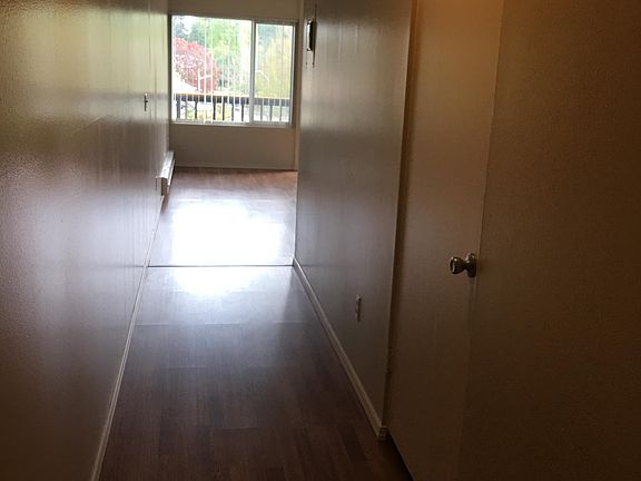 4th image of 3916 S Pearl St #A-302