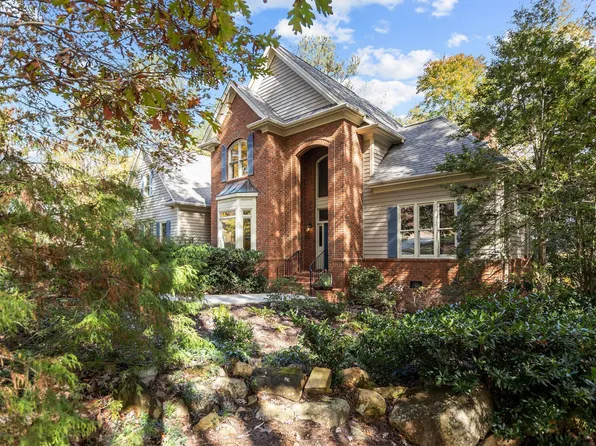 51202 Eastchurch, Chapel Hill, NC 27517