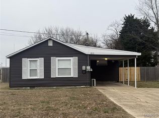 810 W North St, Kennett, MO 63857
