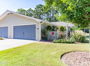 6100 Inland Greens Dr, Wilmington, NC 28405