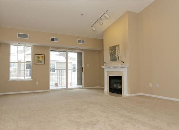 5th image of 12761 College View Dr #305