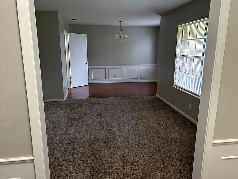 316 Knoxville Dr — Photo 7