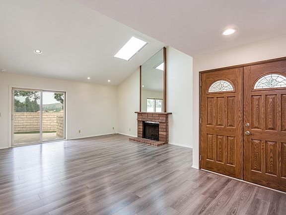 4th image of 3256 Windflower Cir