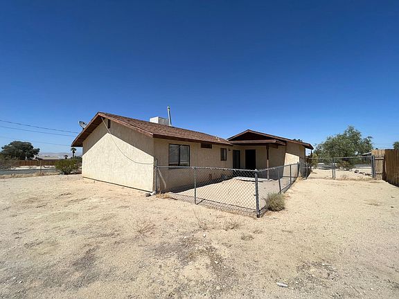 3rd image of 5608 Lupine Ave