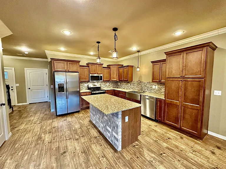 186 Old Farmington Rd — Photo 21