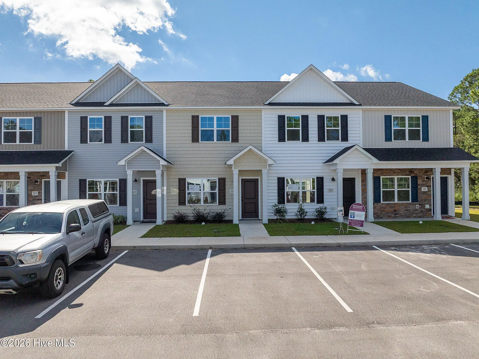 2 bed, 2.5 bath, $1,650 — Photo 1