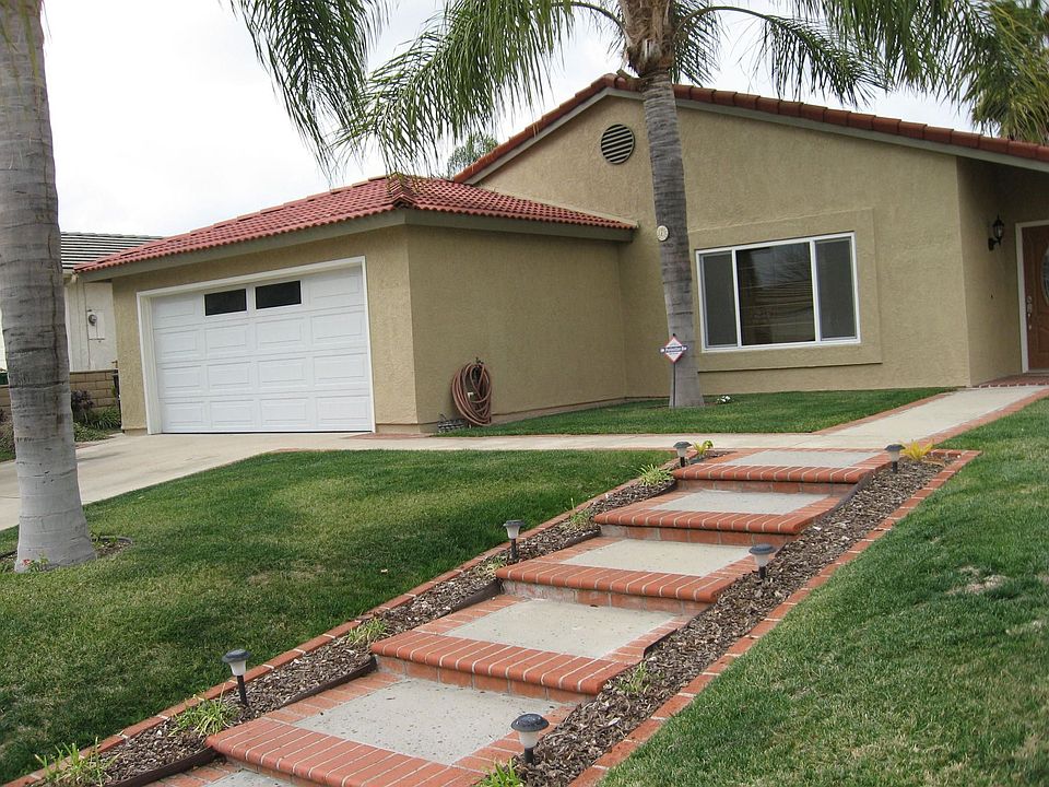 1st image of 24315 Hardy Dr