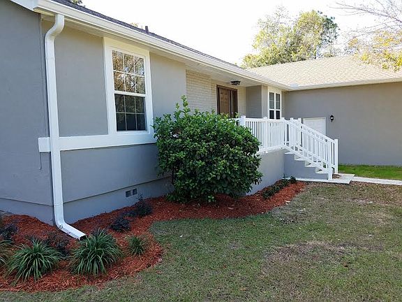 3rd image of 10050 SE 130th St