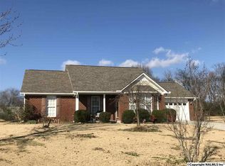 18461 Belmont Cir, Athens, AL 35613