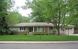 1st image of 1340 Campbell Dr SW