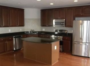 42671 Hollyhock Ter, Ashburn, VA 20148