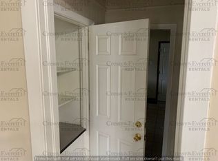 914 Broadway St APT 1, Niles, MI 49120
