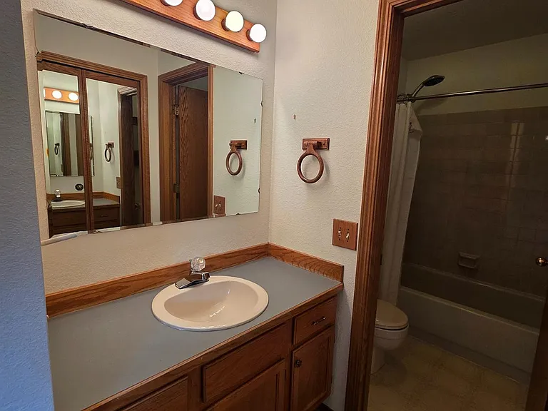8991 Rendon Dr — Photo 13