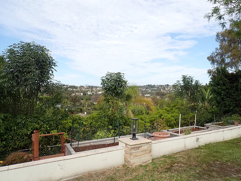 25962 Portafino Dr — Photo 48