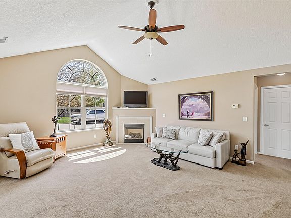 4th image of 3305 SE Glenstone Dr Unit 137
