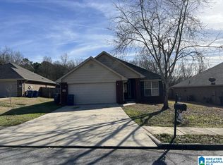 209 Stoney Trl, Maylene, AL 35114