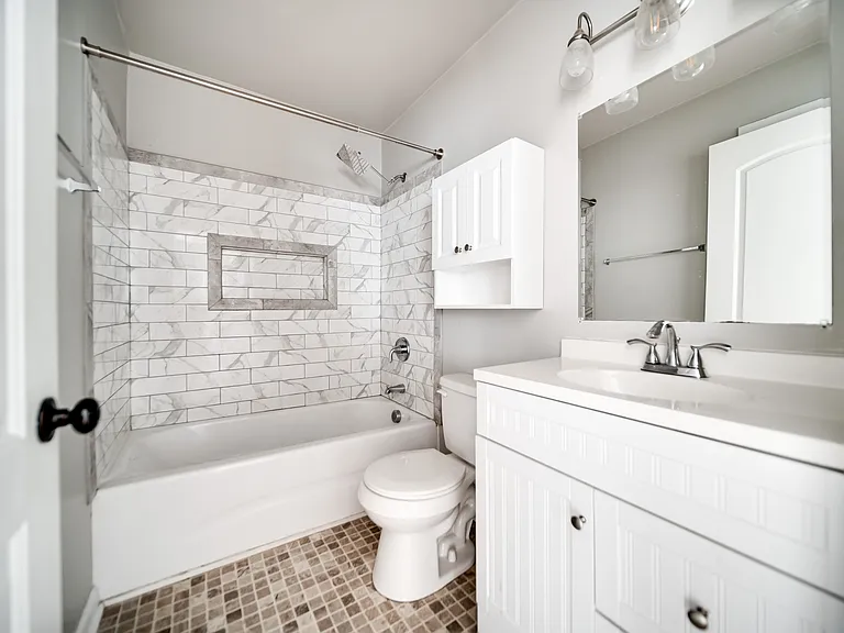 6209 Laramie Ave — Photo 34