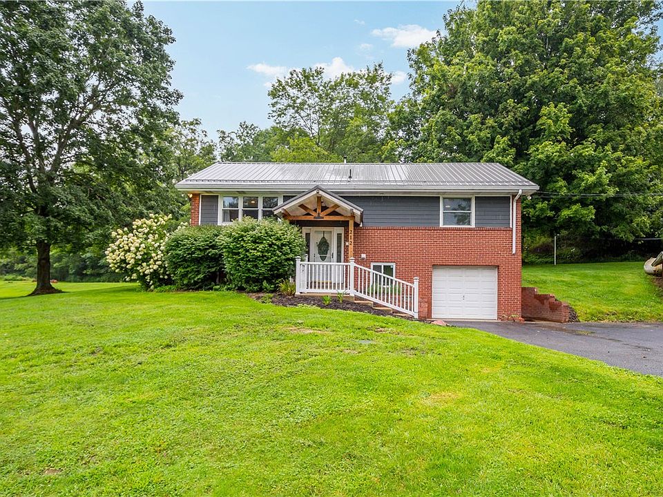 1st image of 212 Brownlee Rd
