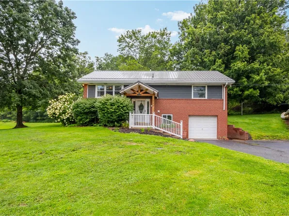 212 Brownlee Rd, Eighty Four, PA 15330