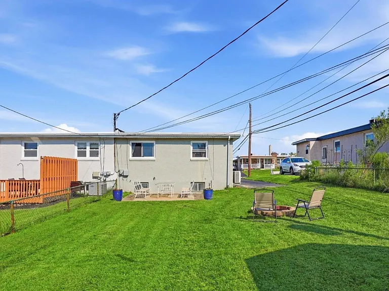 1307 Midland Rd — Photo 16
