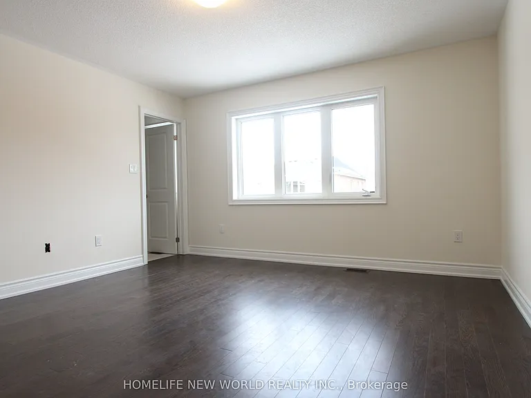 378 Kirkham Dr — Photo 15