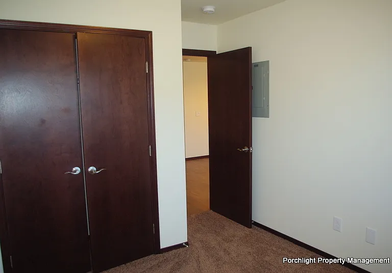 2009 Aaron Dr #1-8 — Photo 15